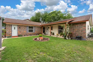 716 Buckingham Pl, Austin, TX 78745 - Photo 1