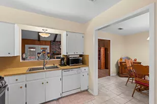 716 Buckingham Pl, Austin, TX 78745 - Photo 24