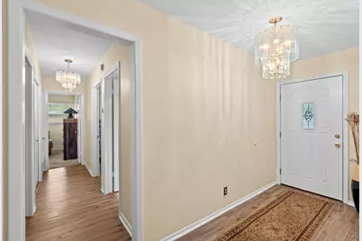 716 Buckingham Place, Austin, TX 78745 - Photo 10