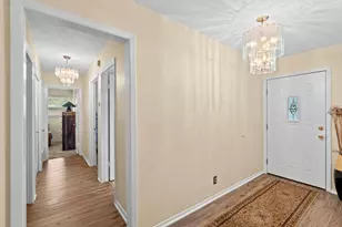 716 Buckingham Pl, Austin, TX 78745 - Photo 10