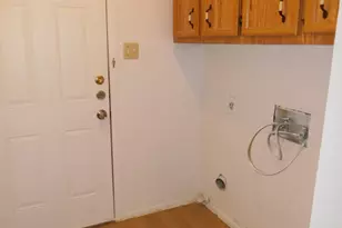 1708 Horseshoe Cir, Round Rock, TX 78681 - Photo 8