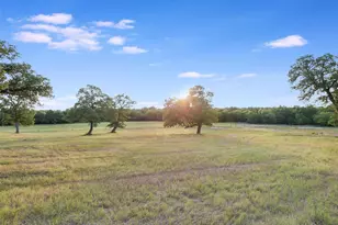 762 Karisch Rd, Giddings, TX 78942 - Photo 38