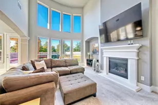 113 Shady Point Ct, Georgetown, TX 78628 - Photo 8