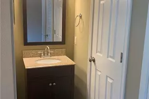 1111 W 10th St, Austin, TX 78703 - Photo 6