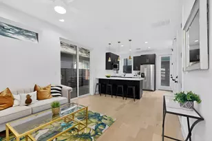 1708 Canterbury St, Austin, TX 78702 - Photo 4