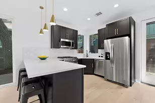 1708 Canterbury St, Austin, TX 78702 - Photo 8