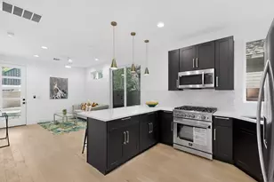 1708 Canterbury St, Austin, TX 78702 - Photo 8