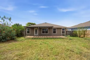 208 Rock Hound Ln, Liberty Hill, TX 78642 - Photo 38