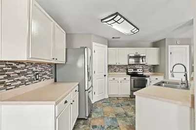 208 Rock Hound Lane, Liberty Hill, TX 78642 - Photo 12
