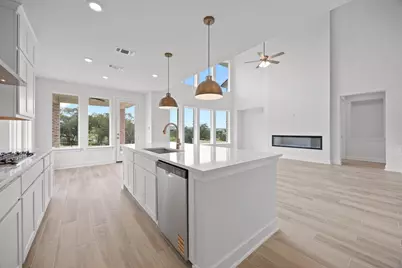 7413 Desert Needle Drive, Lago Vista, TX 78645 - Photo 4