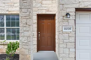 11028 Furrow Hill Dr, Austin, TX 78754 - Photo 4