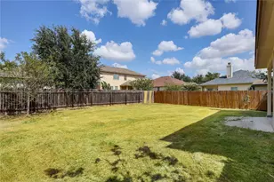 11028 Furrow Hill Dr, Austin, TX 78754 - Photo 38
