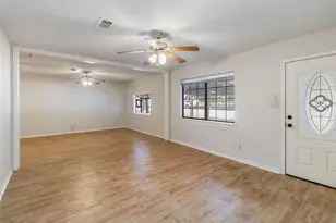 757 N Main St, La Grange, TX 78945 - Photo 18