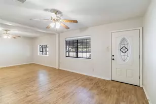 757 N Main St, La Grange, TX 78945 - Photo 6