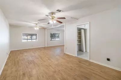 757 N Main Street, La Grange, TX 78945 - Photo 16