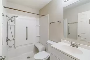 757 N Main St, La Grange, TX 78945 - Photo 4