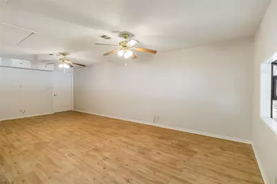 757 N Main Street, La Grange, TX 78945 - Photo 8