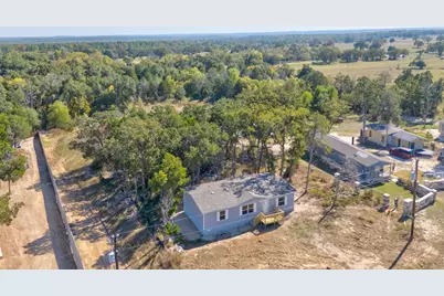 107 Los Cueva Road, Elgin, TX 78621 - Photo 2