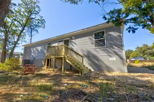 107 Los Cueva Rd, Elgin, TX 78621 - Photo 30