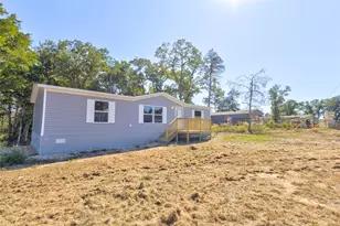 107 Los Cueva Rd, Elgin, TX 78621 - Photo 10