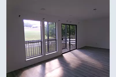 20707 Greenpark Drive, Lago Vista, TX 78645 - Photo 6