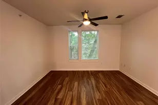 1900 Barton Springs Rd, Austin, TX 78704 - Photo 14