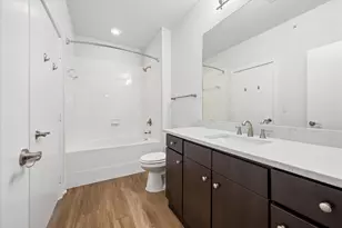 1900 Barton Springs Rd, Austin, TX 78704 - Photo 22