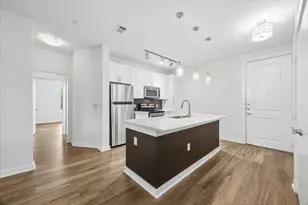 1900 Barton Springs Rd, Austin, TX 78704 - Photo 12