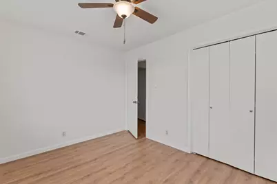 209 E Rector Street, Manor, TX 78653 - Photo 18