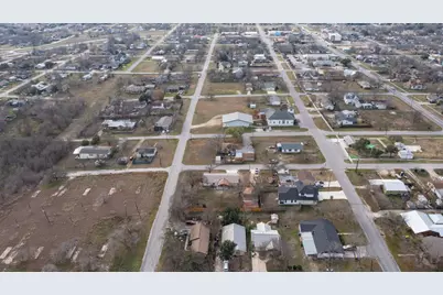 209 E Rector Street, Manor, TX 78653 - Photo 30