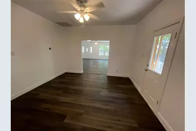 115 Hickman Street, Liberty Hill, TX 78642 - Photo 2