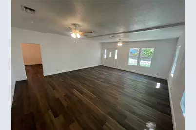 115 Hickman Street, Liberty Hill, TX 78642 - Photo 4