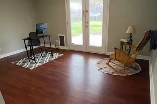 305 W Davilla St, Granger, TX 76530 - Photo 4