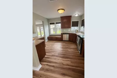 305 W Davilla Street, Granger, TX 76530 - Photo 8