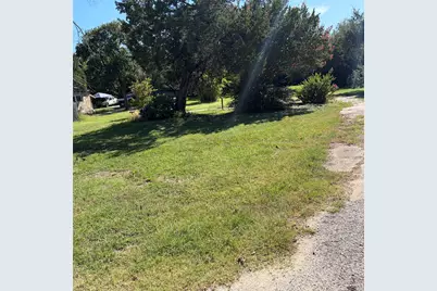 1305 High Chaparral Drive, Leander, TX 78641 - Photo 4