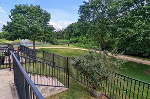 1900 Scofield Ridge Pkwy, Austin, TX 78727 - Photo 20