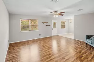 11214 Prairie Dove Cir, Austin, TX 78758 - Photo 4