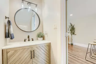 1101 Grove Boulevard #306, Austin, TX 78741 - Photo 22