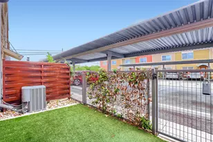 1101 Grove Blvd, Austin, TX 78741 - Photo 14