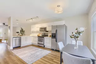 1101 Grove Blvd, Austin, TX 78741 - Photo 10