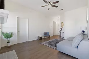 309 Dana Dr, Hutto, TX 78634 - Photo 8