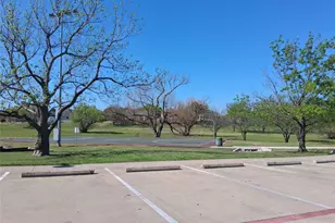 309 Dana Dr, Hutto, TX 78634 - Photo 32