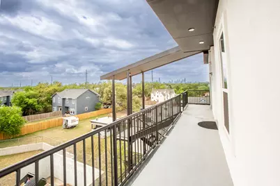 4507 E Martin Luther King Jr Boulevard #133, Austin, TX 78721 - Photo 4