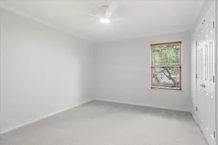 11208 Bastogne Loop, Austin, TX 78739 - Photo 32