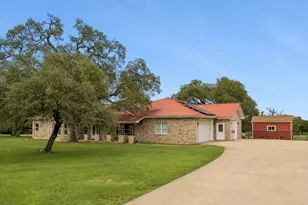331 Mourning Dove Ln, Buda, TX 78610 - Photo 4