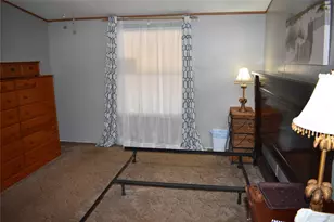 129 Suzanne Dr, Bastrop, TX 78602 - Photo 10