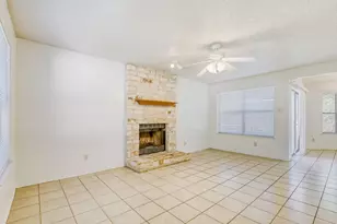 7802B Topawa Cove, Austin, TX 78729 - Photo 2