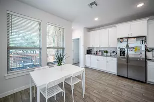 7525 Desert Needle Dr, Lago Vista, TX 78645 - Photo 14