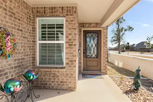 609 Rockport St, Georgetown, TX 78633 - Photo 2
