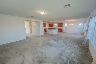 625 Bailey Park Dr, Jarrell, TX 76537 - Photo 12